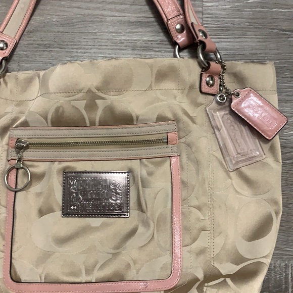 Authentic Coach purse - Picture 2 of 3